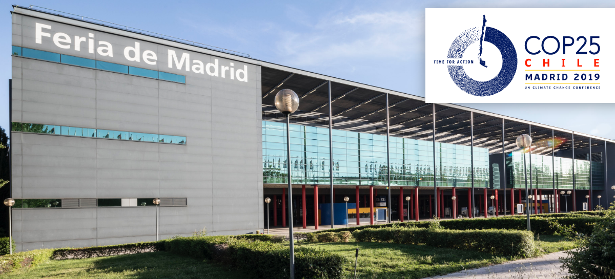 Konferenzgebäude in Madrid mit dem Logo