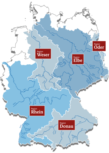 Die Deutschland-Karte zeigt die Flussregionen der größten deutschen Flüsse: Weser, Oder, Elbe, Rhein und Donau.. Weitere Informationen siehe Bildunterschrift