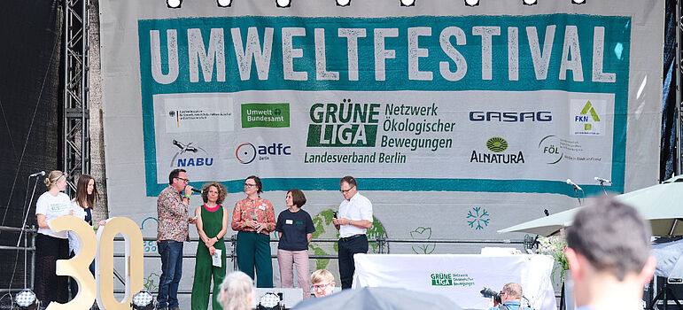 Umweltfestival am Brandenburger Tor Podium beim Umweltfestival 2025