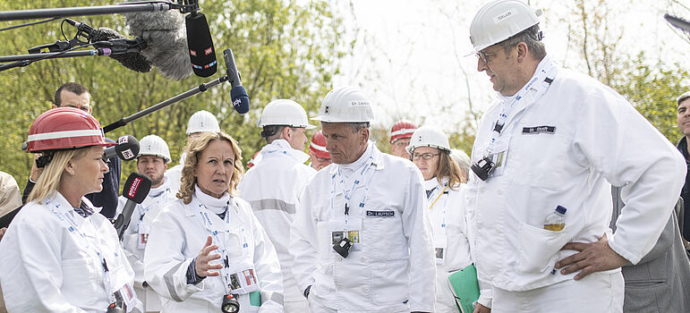 Steffi Lemke im Bergwerk Asse 