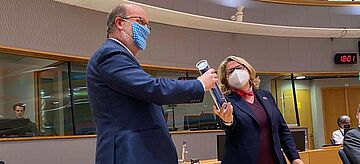 Svenja Schulze übergibt den Staffelstab an João Pedro Matos
