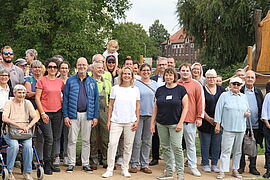 Gruppenfoto mit Steffi Lemke bei den Aktionstagen "Umwelt im Quartier"