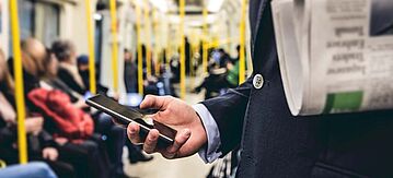 Lesen in der U-Bahn