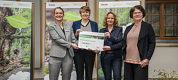 Bundesumweltministerin Steffi Lemke überreicht Förderbescheid für das Projekt  Wildkatzenwälder von morgen 